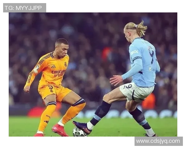 哈兰德与姆巴佩欧冠巅峰对决引发全球球迷热议与期待